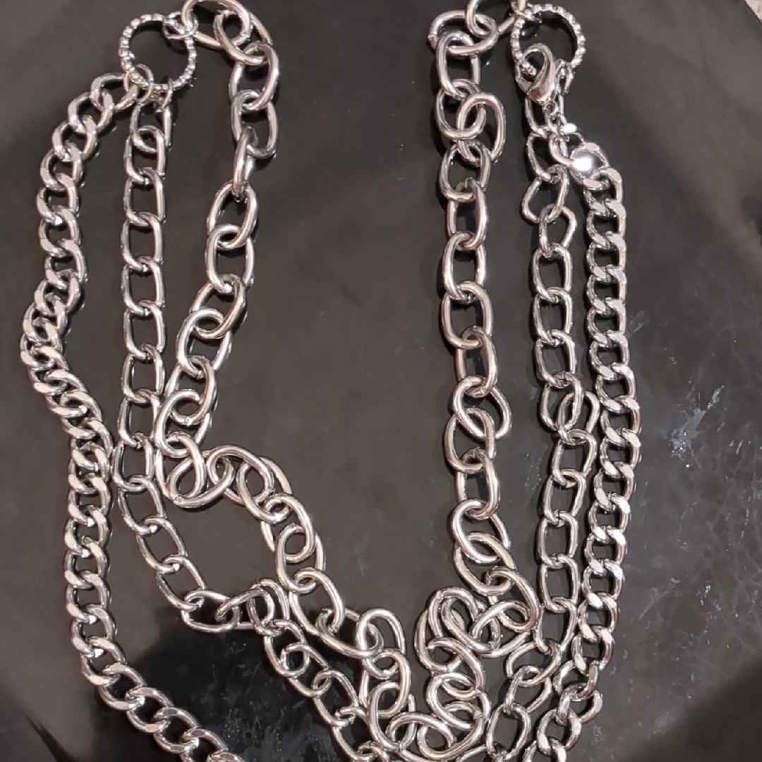 Double Chain Necklace 85$